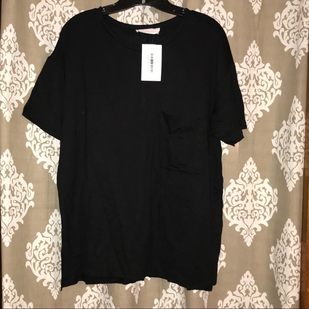 Black Juna Pocket Tee Large